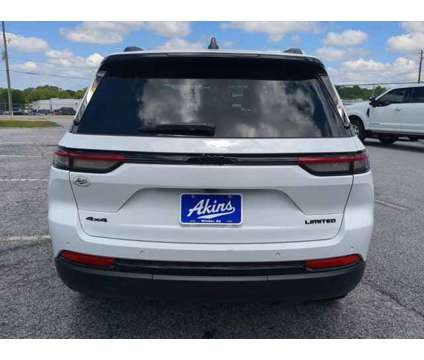 2023 Jeep Grand Cherokee Limited is a White 2023 Jeep grand cherokee Limited Car for Sale in Winder GA