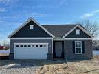 8099 Brookview Dr, Mentor, OH 44060