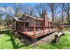 33 Eatons Neck Road, Northport, NY 11768