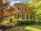 9208 Graceland Pl, Fairfax, VA 22031