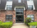 Condo For Sale In Iselin, New Jersey