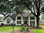 Home For Sale In Collierville, Tennessee