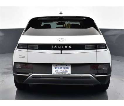 2024 Hyundai IONIQ 5 SEL is a White 2024 Hyundai Ioniq SUV in Daphne AL