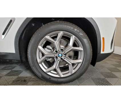 2024 BMW X3 xDrive30i is a White 2024 BMW X3 xDrive30i SUV in Milwaukee WI