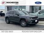 2023 Jeep Grand Cherokee Limited w/ Panoramic Moonroof + Trailer Tow Package