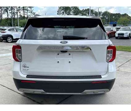 2023 Ford Explorer XLT is a White 2023 Ford Explorer XLT SUV in Gainesville FL