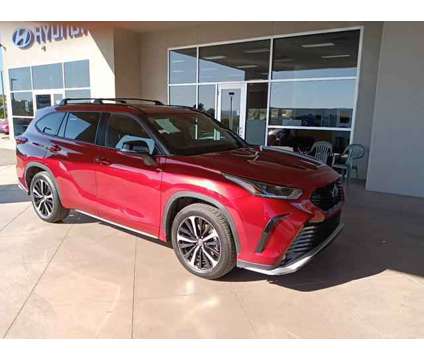 2021 Toyota Highlander XSE is a 2021 Toyota Highlander SUV in Cottonwood AZ