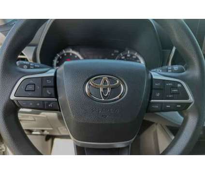 2023 Toyota Highlander L is a Silver 2023 Toyota Highlander SUV in Visalia CA