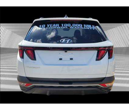 2024 Hyundai Tucson SEL is a White 2024 Hyundai Tucson SUV in Fort Lauderdale FL