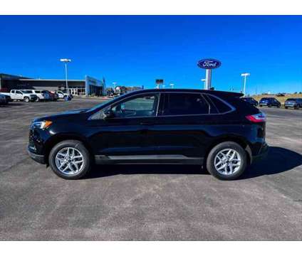 2024 Ford Edge SEL is a Black 2024 Ford Edge SEL SUV in Spearfish SD