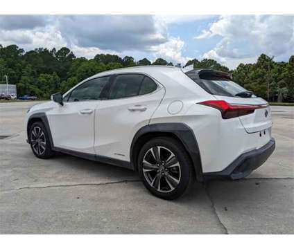 2019 Lexus UX 250h is a 2019 Station Wagon in Charleston SC