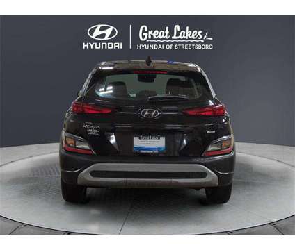 2022 Hyundai Kona SE is a Black 2022 Hyundai Kona SE SUV in Streetsboro OH