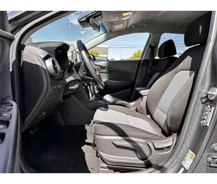 2021 Hyundai Kona SEL is a Grey 2021 Hyundai Kona SEL SUV in West Islip NY