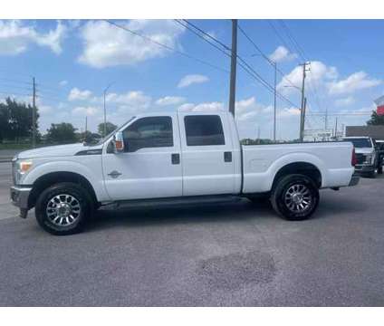 2015 Ford F250 Super Duty Crew Cab for sale is a White 2015 Ford F-250 Super Duty Car for Sale in Houston TX