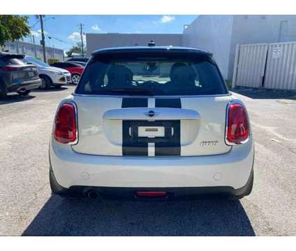 2015 MINI Hardtop 2 Door for sale is a White 2015 Mini Hardtop Car for Sale in Hallandale Beach FL