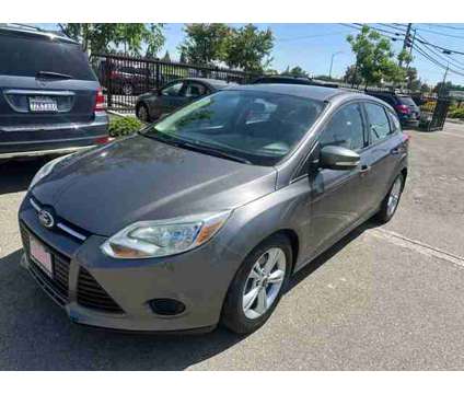 2014 Ford Focus for sale is a Grey 2014 Ford Focus Car for Sale in Sacramento CA