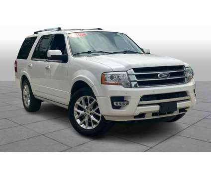 2017UsedFordUsedExpedition is a Silver, White 2017 Ford Expedition Car for Sale in Overland Park KS