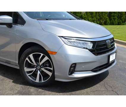 2022 Honda Odyssey Touring is a Silver 2022 Honda Odyssey Touring Car for Sale in Gurnee IL