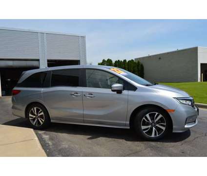 2022 Honda Odyssey Touring is a Silver 2022 Honda Odyssey Touring Car for Sale in Gurnee IL