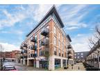 1 bed flat for sale in St. Mary's Road, KT6, Surbiton