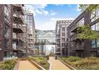 2 bed flat for sale in Capital Building, SW11, London