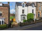 5 bedroom end of terrace house for sale in West Road, City Centre, Lancaster
