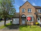 3 bedroom semi-detached house for sale in Chestnut Meadows, Mirfield, WF14 0HH