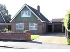 2 bedroom detached house for sale in King Edwards Road, South Woodham Ferrers