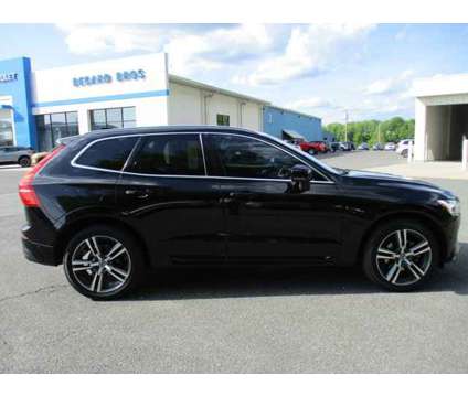 2019 VOLVO XC60 Momentum is a Black 2019 Volvo XC60 3.2 Trim Car for Sale in Cheshire MA