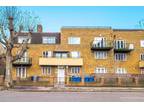 2 bed flat for sale in Bush Road, SE8, London