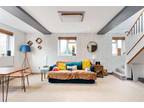 2 bed flat for sale in Perth Close, SW20, London