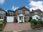 4 bed house for sale in Gleneagles Avenue, LE4, Leicester