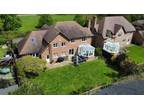 5 bedroom detached house for sale in The Cloches, Beeston, SG19