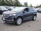 2022 Ford Edge Silver, 36K miles
