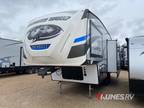 2019 Forest River Cherokee Arctic Wolf 285DRL4 31ft
