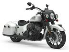 2019 Indian Motorcycle Springfield® Dark Horse® ABS