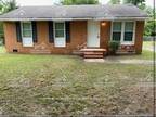 3 bedroom in Spring Lake NC 28390