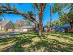 8606 Westview Dr, Houston, TX 77055