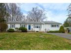 276 Crescent Circle, Cheshire, CT 06410