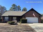 Single Family Residence, Ranch - Fayetteville, NC 7104 Holmfield Rd
