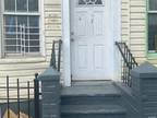Flat For Rent In Bronx, New York