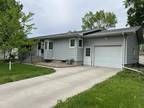 Home For Sale In Aberdeen, South Dakota