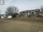 224 Crawford Avenue, Coronach, SK, S0H 0Z0 - house for sale Listing ID SK963103