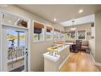 Home For Sale In Lake Oswego, Oregon
