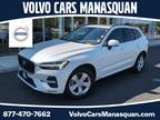 2022 Volvo XC60 B5 Momentum