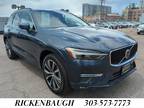 2022 Volvo XC60 B5 Momentum