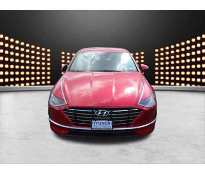 2022 Hyundai Sonata SE is a Red 2022 Hyundai Sonata SE Sedan in Chantilly VA