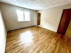 Flat For Rent In Waltham, Massachusetts