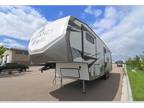 2022 Alliance RV Avenue 32RLS