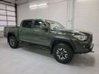 2022 Toyota Tacoma 4WD TRD Off Road